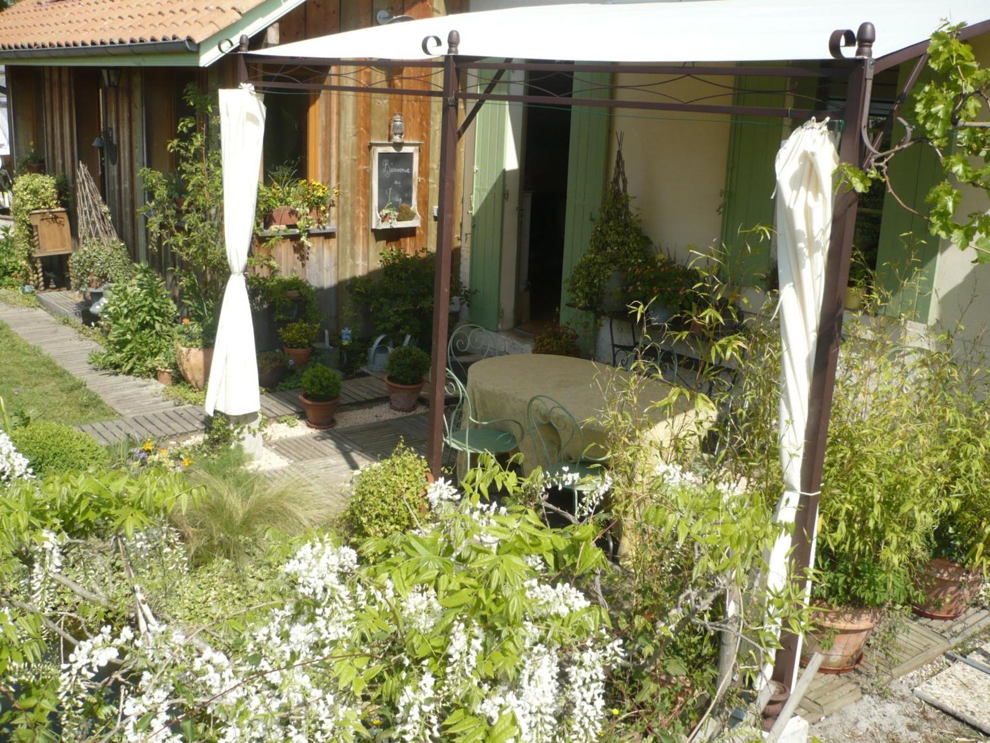 Chambres "Au Jardin" Biscarrosse Exterior foto